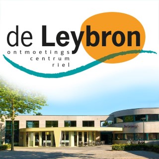 Algemeen contact formulier voor informatie en zaalreserveringen.